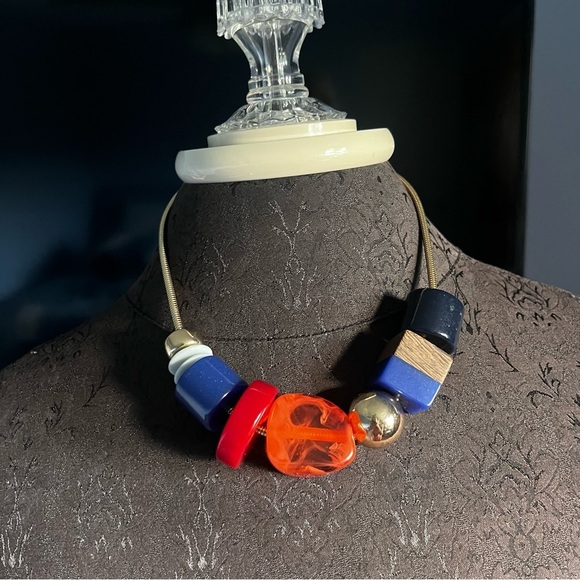 Chico's Multicolored Gold Tone Chunky Colorful Floating Necklace 18-20” - Picture 9 of 9